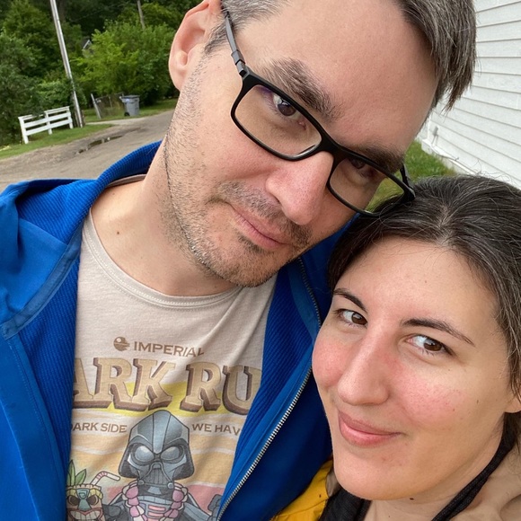 Meet your Posher, Emily - Picture 5 of 6